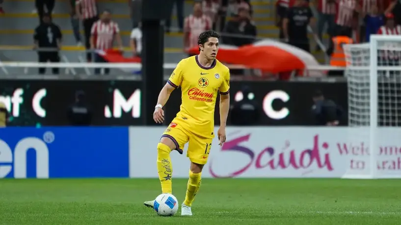 Pachuca vs América: Alan Cervantes sale del partido por lesión; Erick Sánchez recibe abucheos