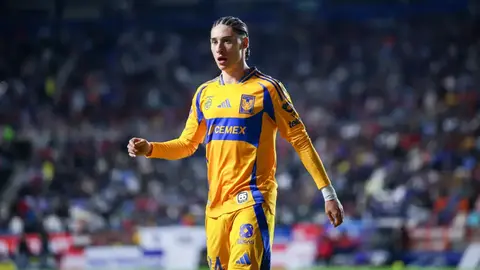 Ex compañeros de Marcelo Flores brillan con Arsenal en Champions League
