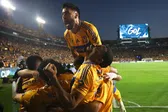 Tigres sufre pero vence a Galaxy y asegura su puesto en Semifinales de Concachampions