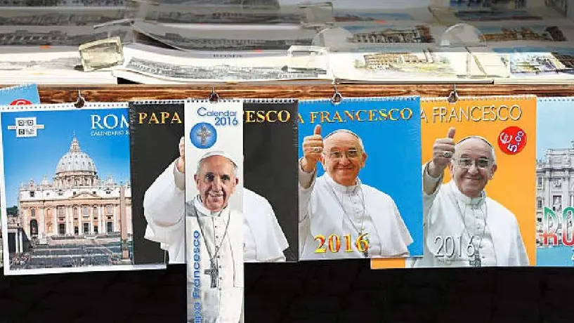 Papa Francisco muestra una ligera mejoría de salud, reporta el Vaticano