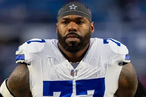 Tyron Smith, histórico tackle de los Cowboys, se retira tras 14 temporada