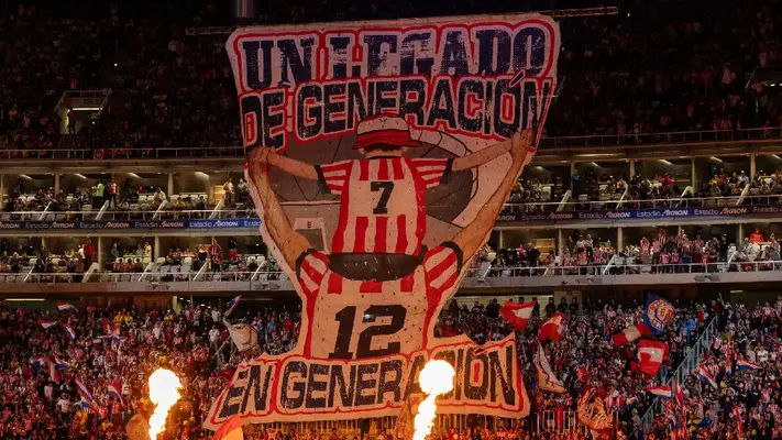Afición de Chivas en Ciudad Juárez lanza mensaje al equipo: "Mucho sueldo, pocos huev**"