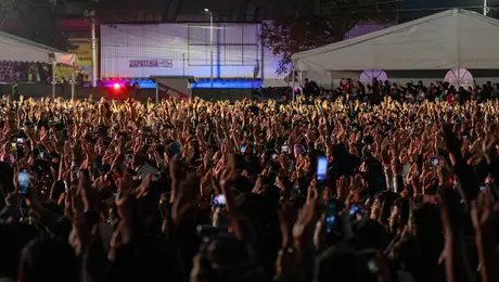 VIDEO: Caos y portazo en concierto de Caifanes en la Feria del Alfeñique en Toluca