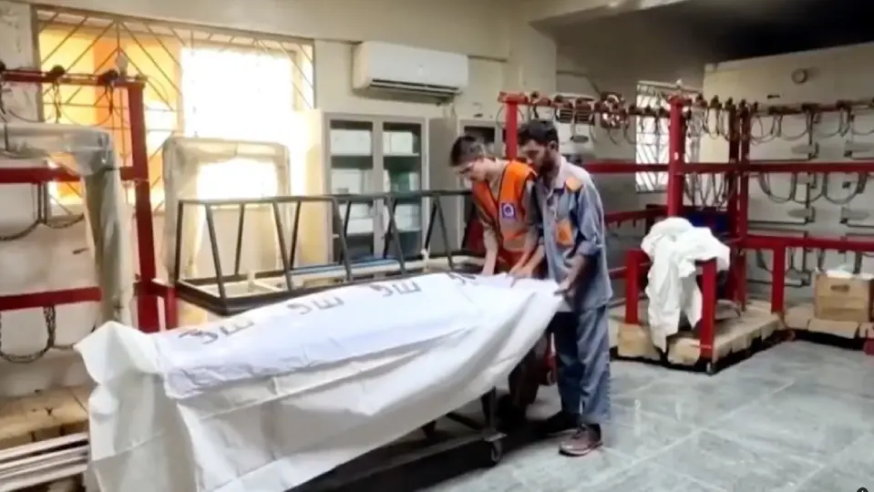El accidente ocurrió en la ciudad de Peshawar y dejó un saldo de al menos 35 personas fallecidas / Especial