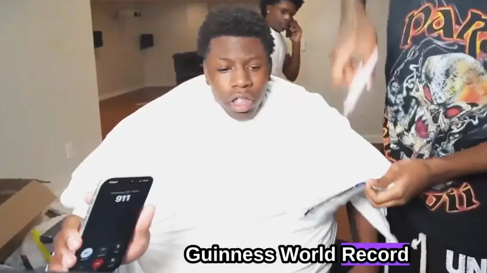 VIDEO: Influencer casi muere en plena transmisión EN VIVO al intentar romper récord mundial