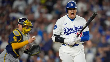 Dodgers, humillados y al borde del abismo; caen nuevamente por 2-6 ante Milwaukee que se acerca a la Serie Mundial