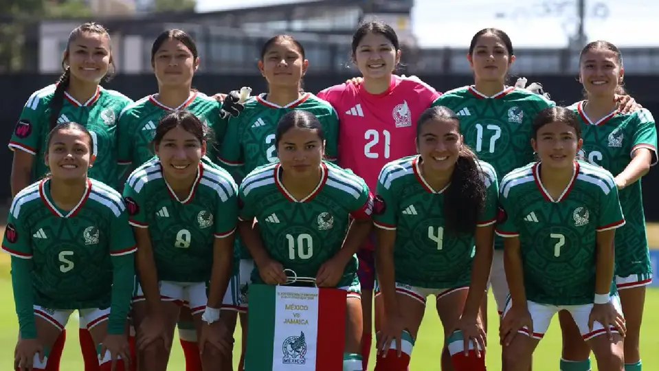 Selección Mexicana Sub 17 ante Costa Rica l X: @miseleccionfem