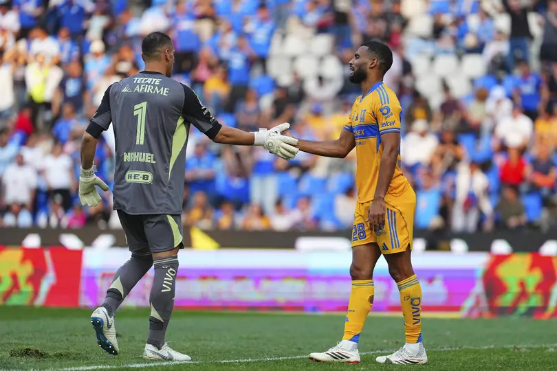 Nahuel y Joaquim se lamentan el autogol | IMAGO7