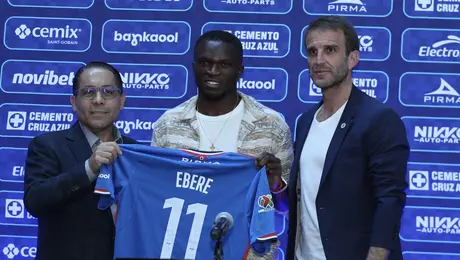 "Quiero salir campeón": Christian Ebere 'hace promesa' en presentación con Cruz Azul