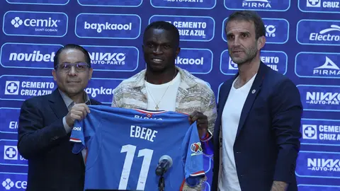 "Quiero salir campeón": Christian Ebere 'hace promesa' en presentación con Cruz Azul
