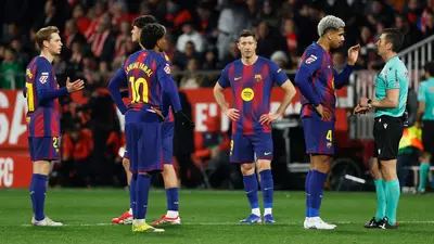 ¡Contra todo y contra todos! En Barcelona explotan contra el arbitraje, pero aseguran que ganarán LaLiga