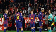 Jugadores de Barcelona en lamento tras la derrota contra Girona | AP