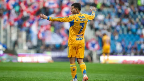 ¡Se apagó! Ángel Correa suma 503 minutos sin gol ni asistencia con Tigres UANL en el Clausura 2026