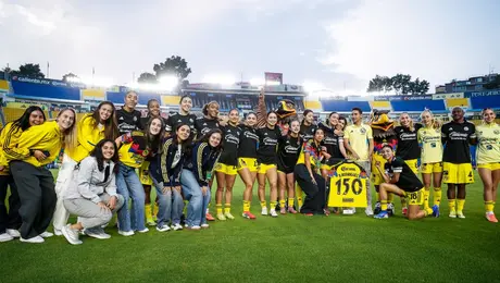 Kim Rodríguez es reconocida por América Femenil al llegar a 150 partidos jugados