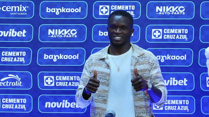 Ebere en su presentación ante los medios | GINA SÁNCHEZ