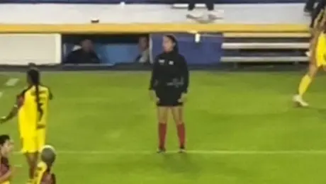 Expulsión De Scarlett Camberos Y Le Gritan De Todo A La Silbante
