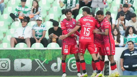 Mazatlán festeja gol ante Santos | IMAGO7