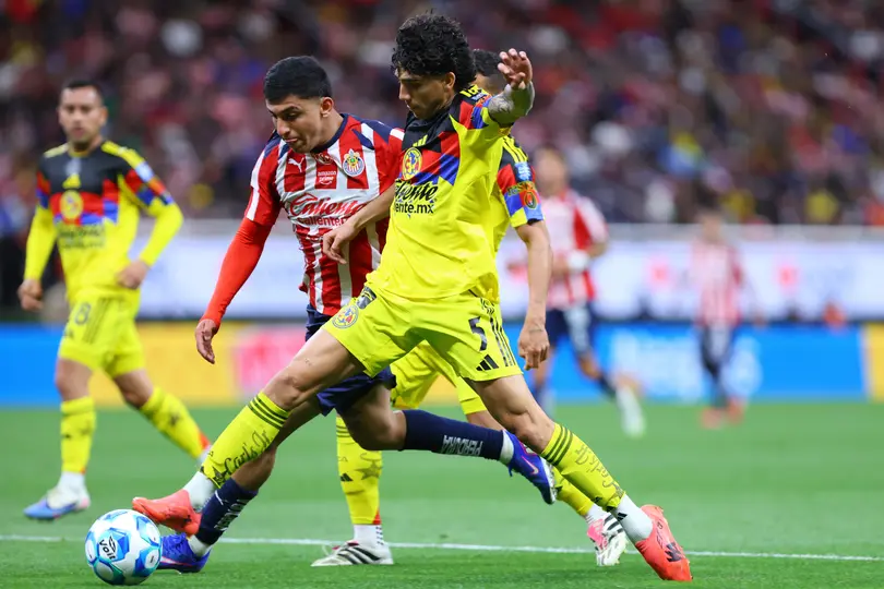 Chivas y América son contrarios en la tabla de la regla de menores | Imago7