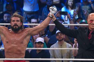 ¡Viva México! Andrade El Ídolo vence a Bandido en una increíble lucha mexicana en AEW Revolution 2026