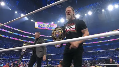 ¡Volvió la superestrella categoría R! Adam Copeland y Christian Cage regresan y atacan brutalmente a FTR