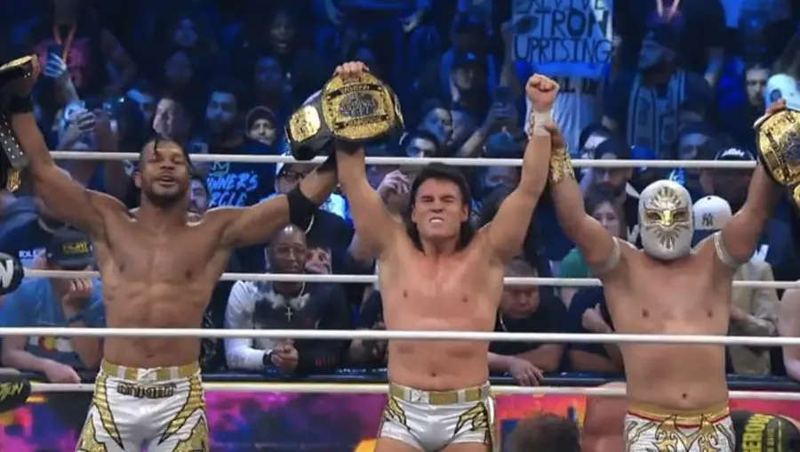 Místico ganando el campeonato de tríos de AEW | AEW