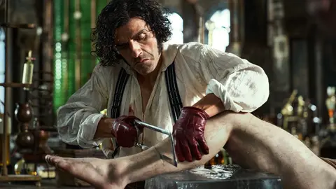 El trabajo artístico detrás de Frankenstein fue clave para su éxito en las categorías técnicas./ AP