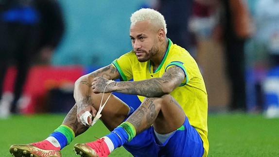 ¿Se pierde el Mundial? Neymar sufre nueva lesión previo a la justa