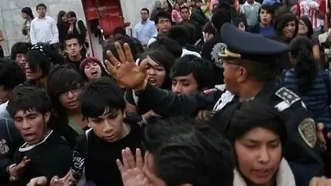 Policías de la capital tuvieron que intervenir para acabar con la pelea que no dejó lesionados de gravedad