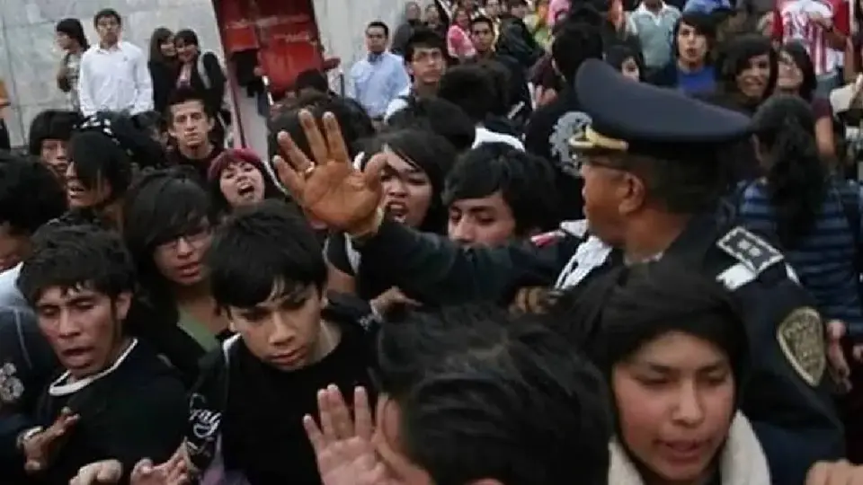 Policías de la capital tuvieron que intervenir para acabar con la pelea que no dejó lesionados de gravedad
