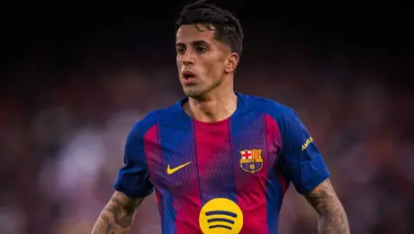 Barcelona busca fichar definitivamente a Joao Cancelo