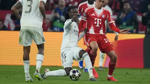 Camavinga antes de ser expulsado en la Champions frente al Bayern Munich | AP