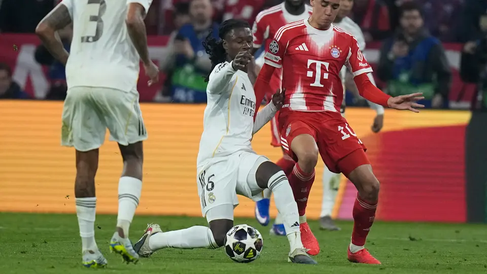 Camavinga antes de ser expulsado en la Champions frente al Bayern Munich | AP