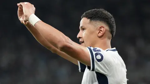 Álex Arce tras anotar con Independiente Rivadavia I AP