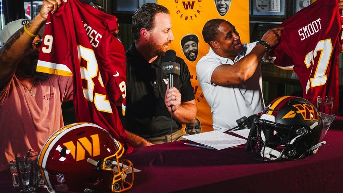 Washington Commanders presentaron tres uniformes nuevos | X @Commanders
