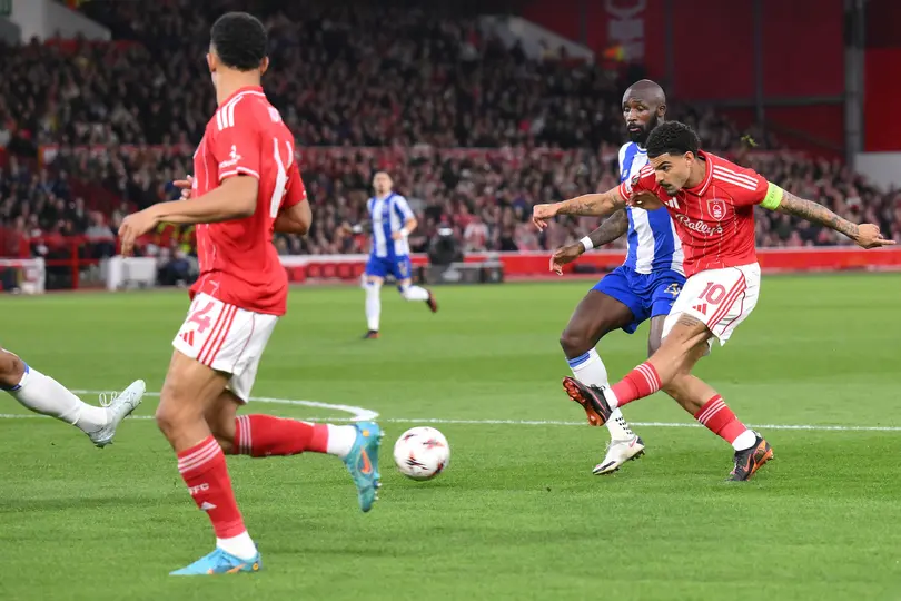 Morgan Gibbs-White vs Porto en la Europa Legue | AP