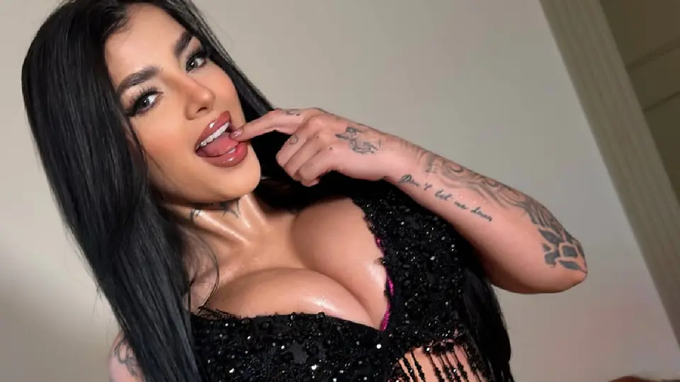 Karely Ruiz busca una convivencia más íntima con sus seguidores de todo el país / IG: @karelyruiz