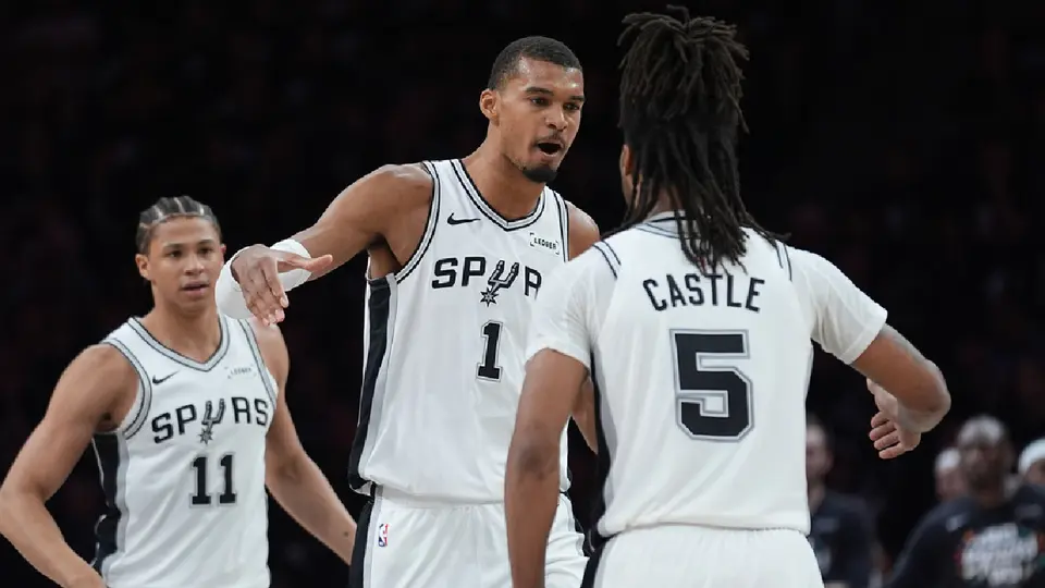 Spurs | AP