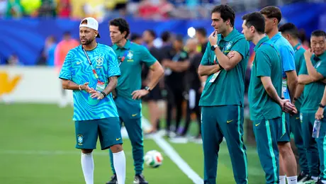 Mundial 2026: Neymar reaparece en entrenamiento de Brasil; sigue en duda para enfrentar a Haití