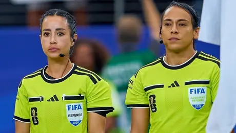 La Comisión de Árbitros reconoce el debut mundialista de Katia Itzel García y Sandra Ramírez