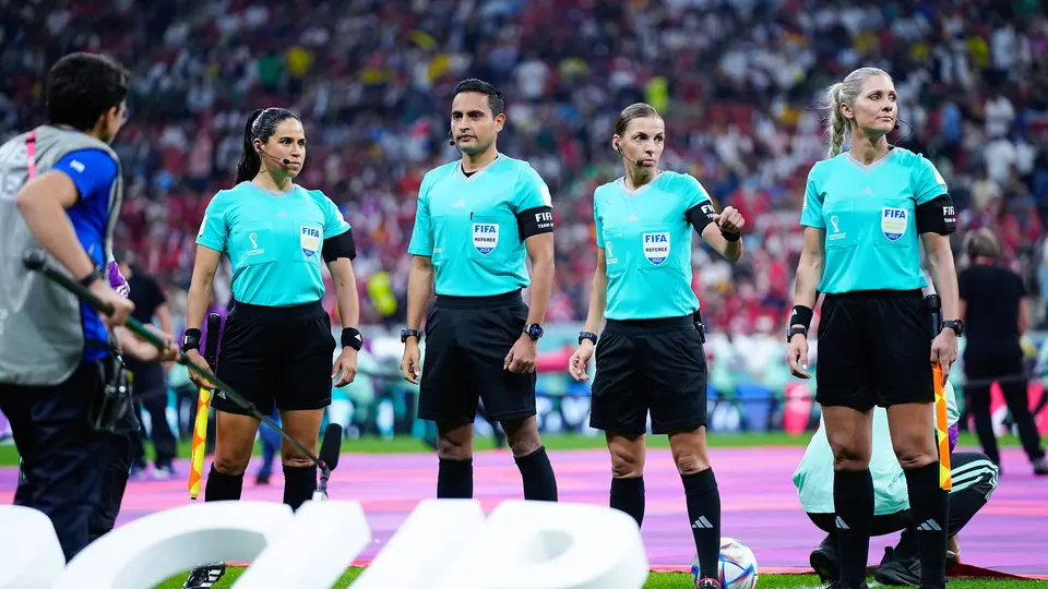 Karen Díaz, Stephanie Frappart y Kathryn Nesbitt en el Mundial de Qatar 2022 | IMAGO 7