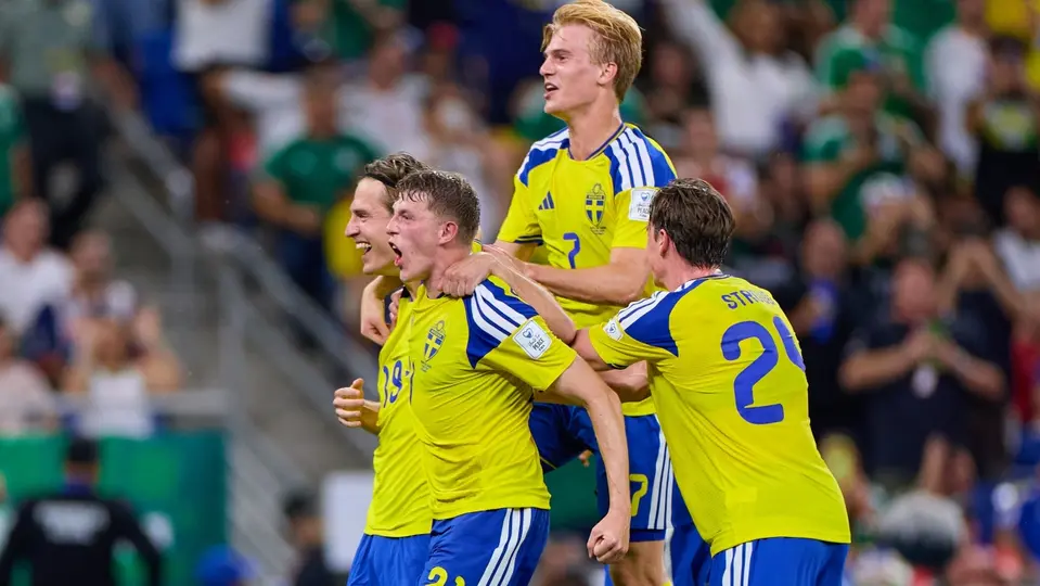 Jugadores de Suecia celebran gol ante Túnez | MEXSPORT