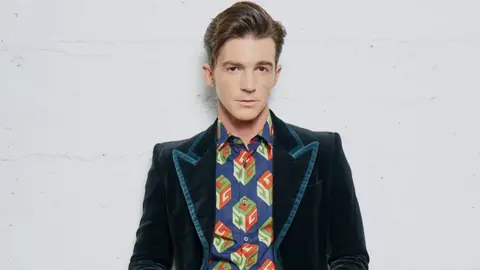 Drake Bell enfrenta una nueva controversia en México. / @drakebell