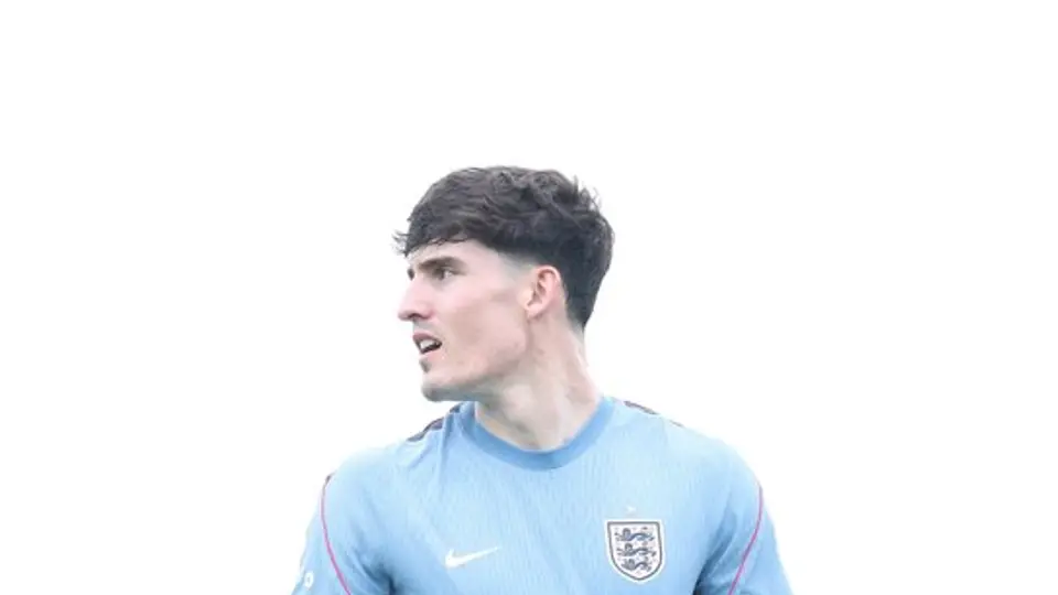 A horas del debut mundialista, Inglaterra pierde un defensa y llama a reemplazo de última hora