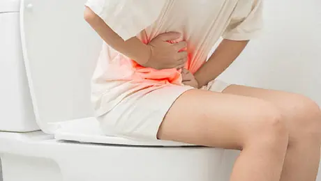 ¿Qué es la ciclosporosis? Todo sobre la infección que causa diarrea explosiva