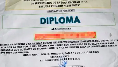"Por ser la más floja del salón": Alumna recibe diploma ofensivo en Zacatecas
