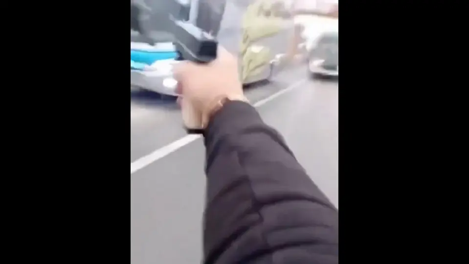 Los sicarios grabaron el momento en que dispararon contra el camión de Las Estrellas de la Cumbia / Especial