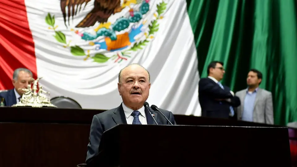 Una empresa del exgobernador, donde es socio mayoritario, es investigada por presunto huachicoleo / FB: @RuffoAppel