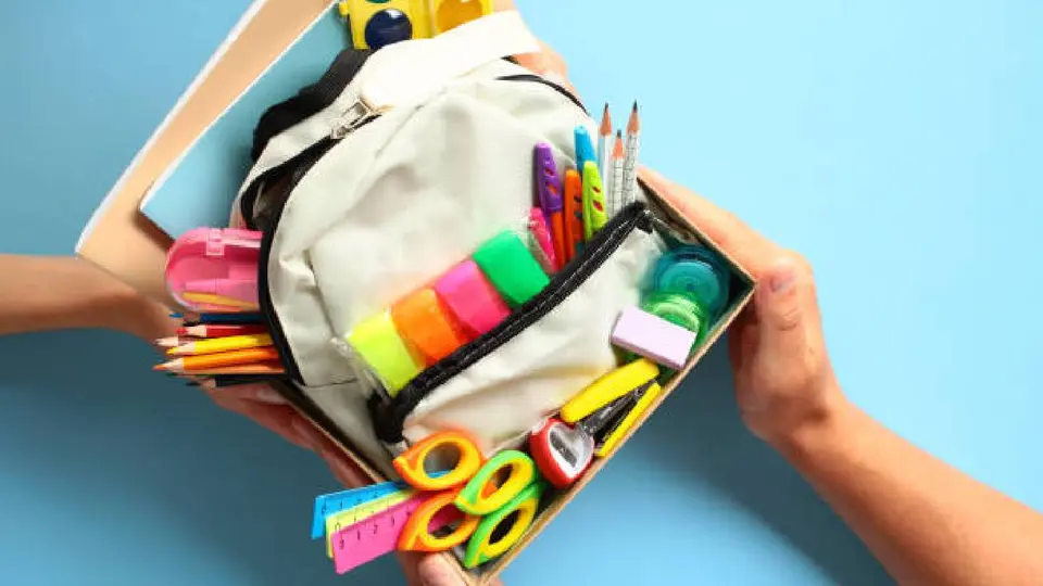 La lista oficial de útiles escolares 2026-2027 contempla diferentes materiales según el grado escolar de cada estudiante. / iStock