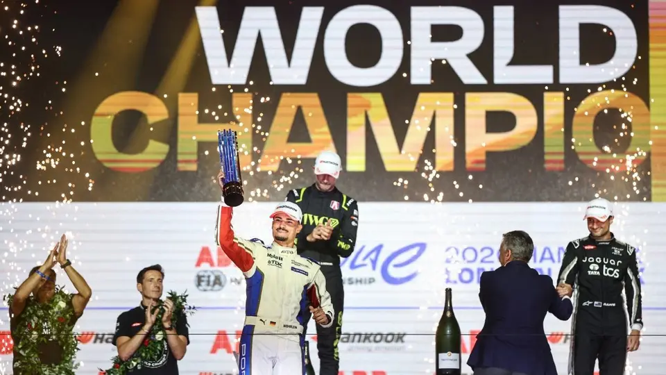 Pascal Wehrlein recupera su título de Fórmula E en final de alarido en Londres