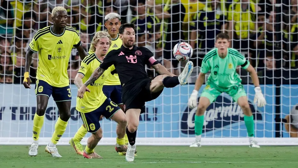 Lionel Messi en el partido de Inter Miami contra Nashville SC en la MLS 2026 | AP